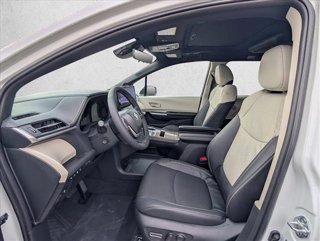 New 2026 Toyota Sienna Platinum image 13