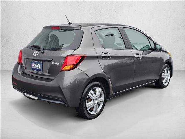 Used 2016 Toyota Yaris SE image 5