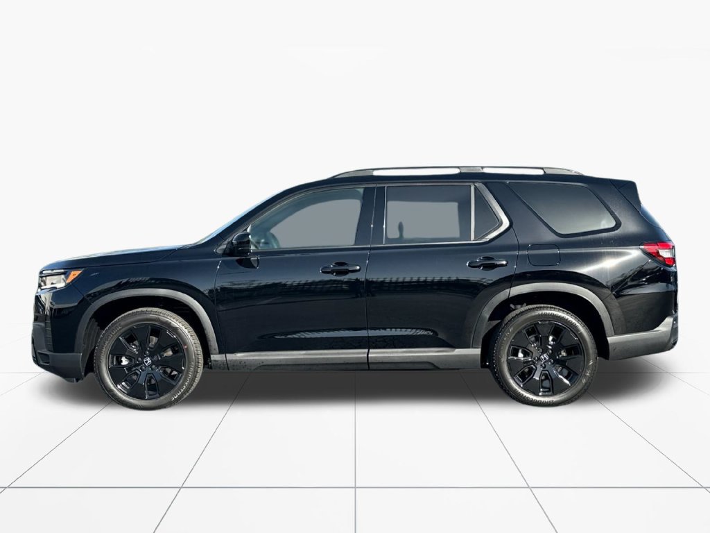 New 2026 Honda Pilot Black Edition image 7