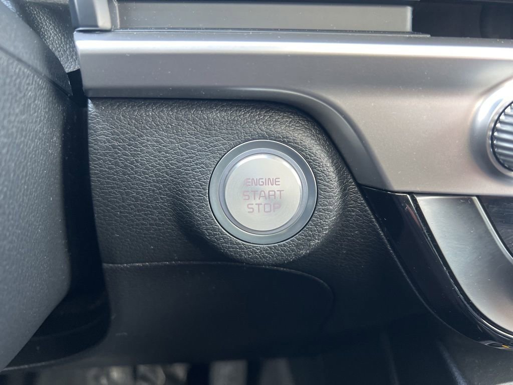 Certified 2023 Kia Telluride S w/ S Sunroof Package image 57