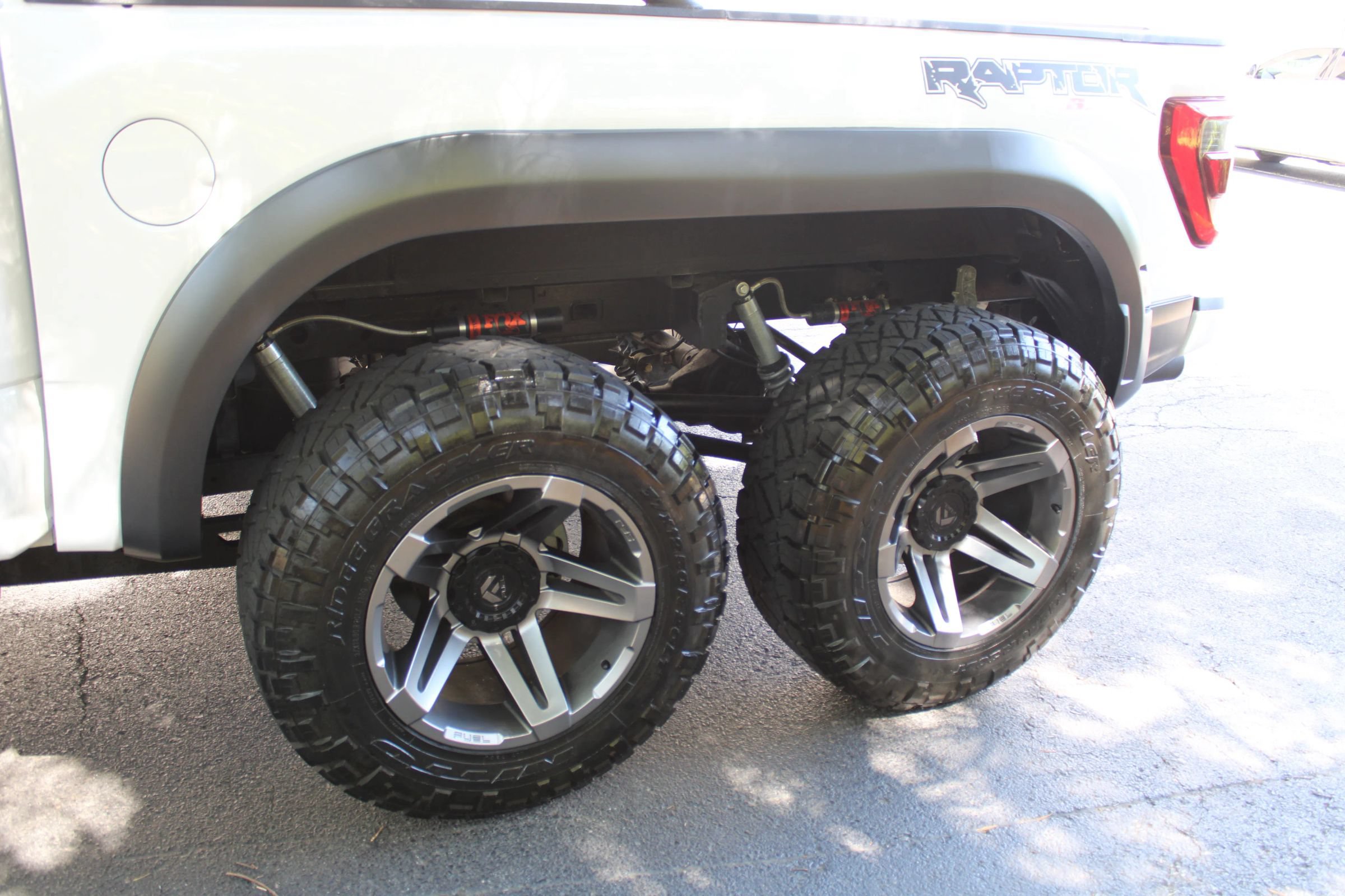 Used 2021 Ford F150 Raptor AWD/4WD image 45