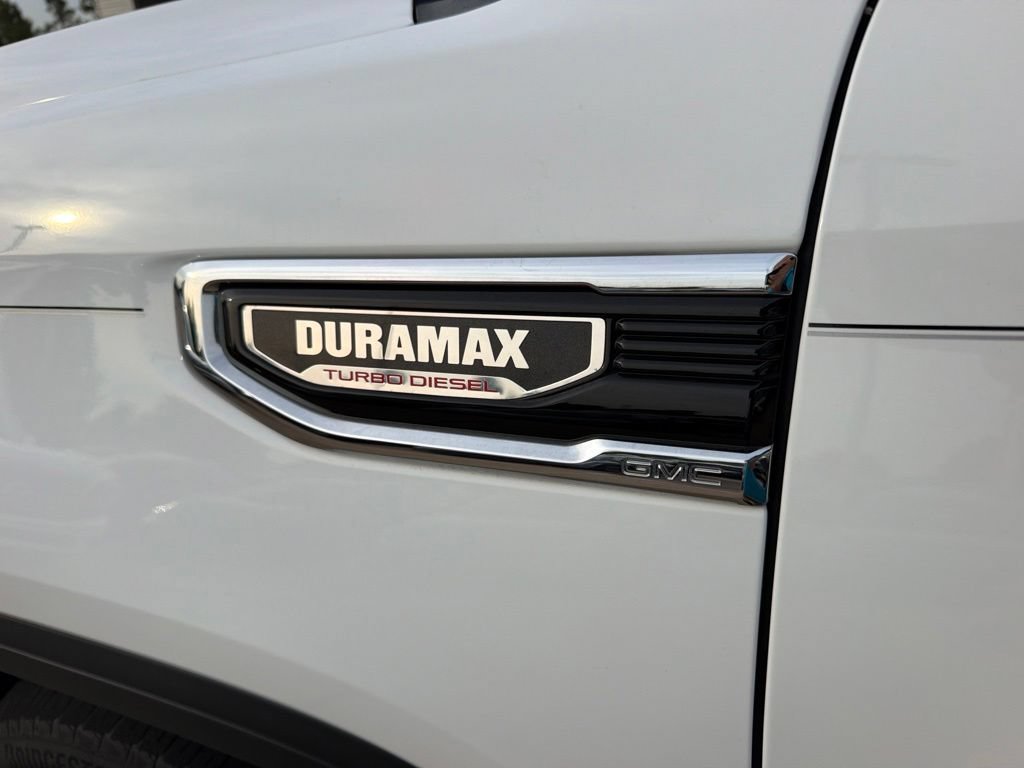 Used 2023 GMC Sierra 1500 Denali w/ Denali Reserve Package RWD image 9