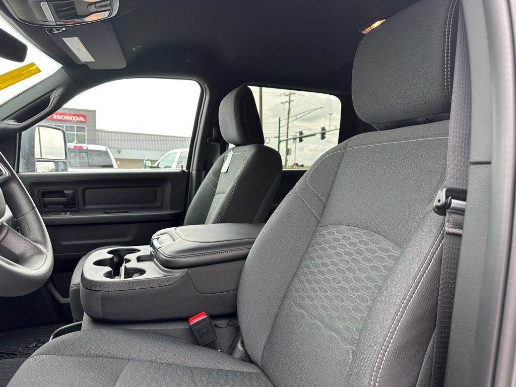New 2026 RAM 2500 Tradesman AWD/4WD image 26