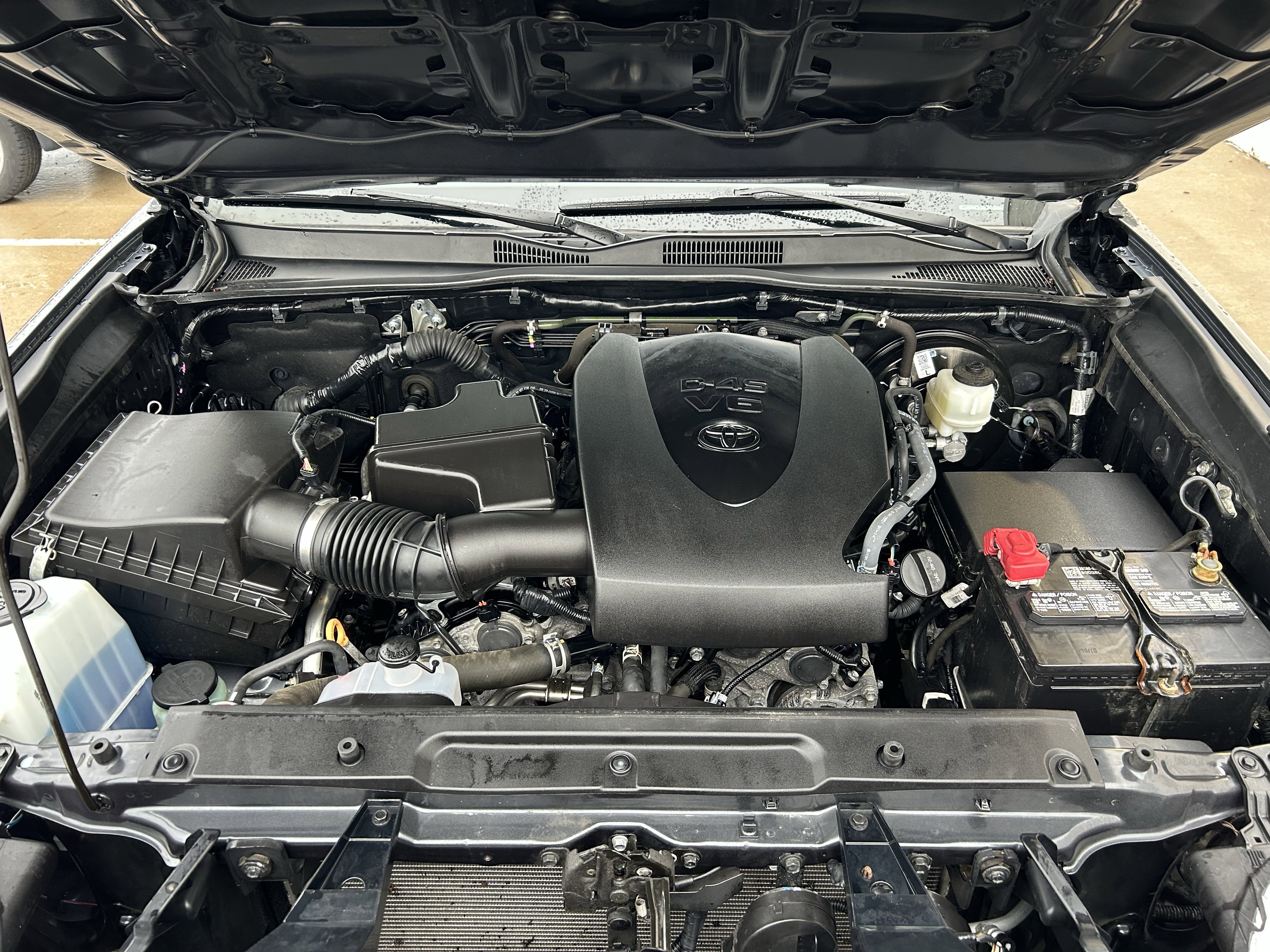 Used 2022 Toyota Tacoma SR image 13