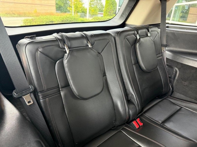 Used 2022 Lincoln Aviator Reserve w/ Equipment Group 201A image 13