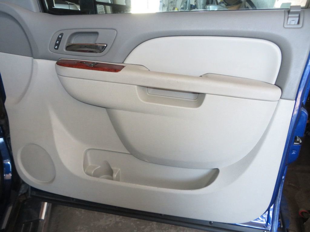 Used 2013 GMC Sierra 2500 SLT w/ SLT Convenience Package image 35