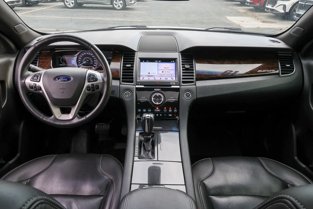 Used 2019 Ford Taurus Limited AWD/4WD image 6