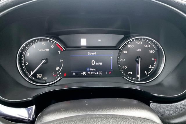 Used 2022 Cadillac XT4 Luxury w/ Cold Weather Package AWD/4WD image 21