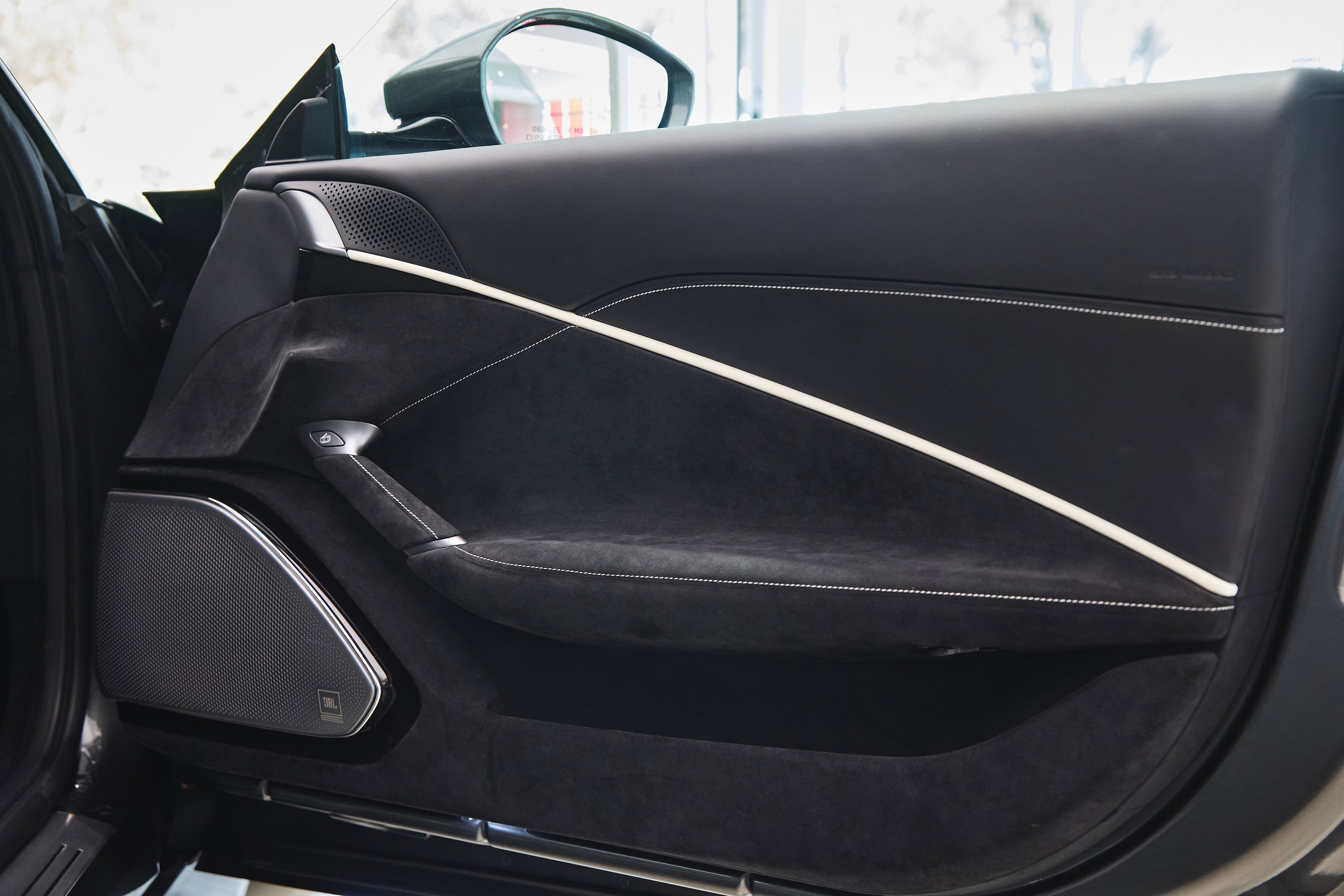 Used 2023 Ferrari Roma image 48