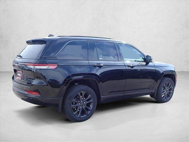 New 2026 Jeep Grand Cherokee Limited Reserve AWD/4WD image 4