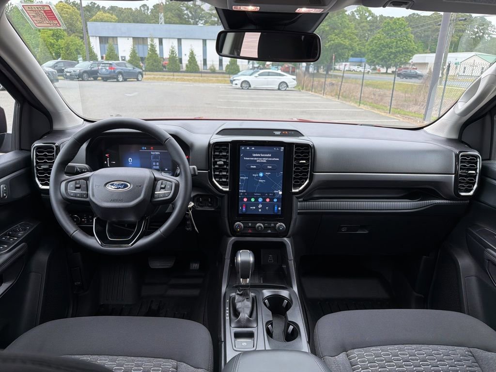 Used 2025 Ford Ranger XLT w/ Black Appearance Package AWD/4WD image 8