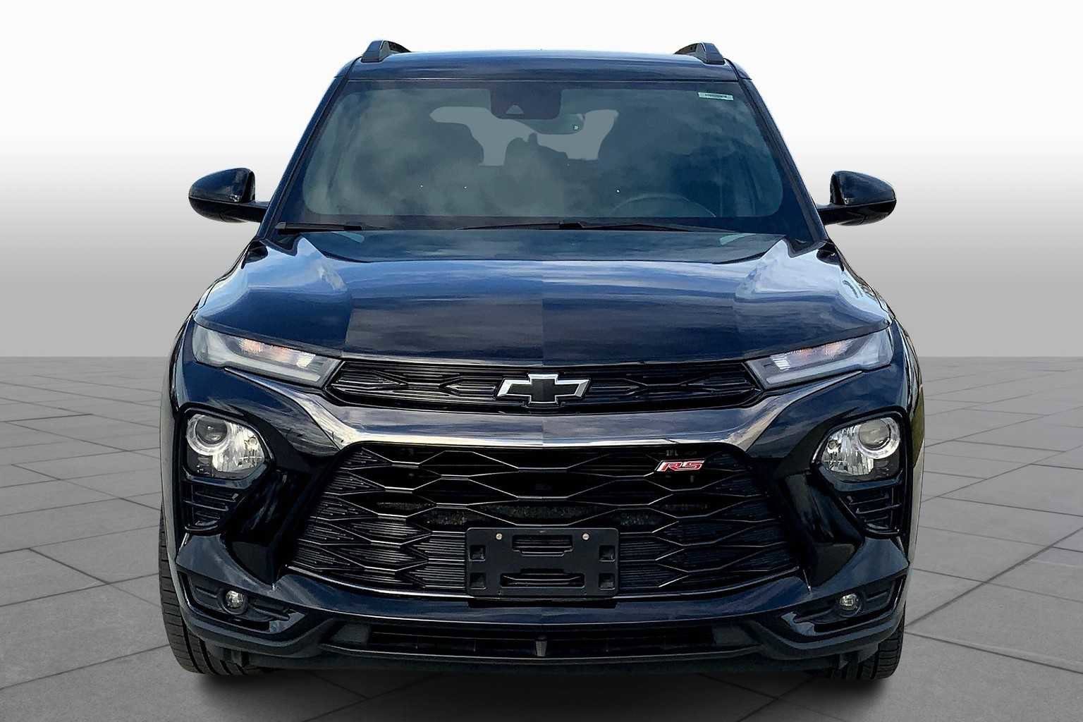Used 2021 Chevrolet TrailBlazer RS w/ Technology Package image 3