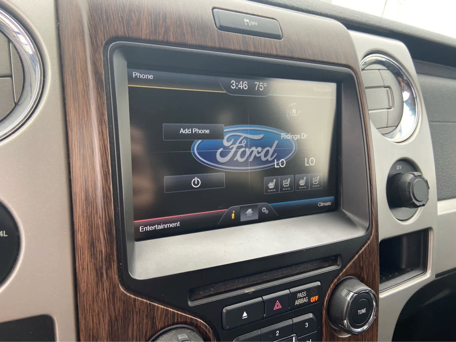 Used 2014 Ford F150 Lariat w/ Equipment Group 502A Luxury image 24