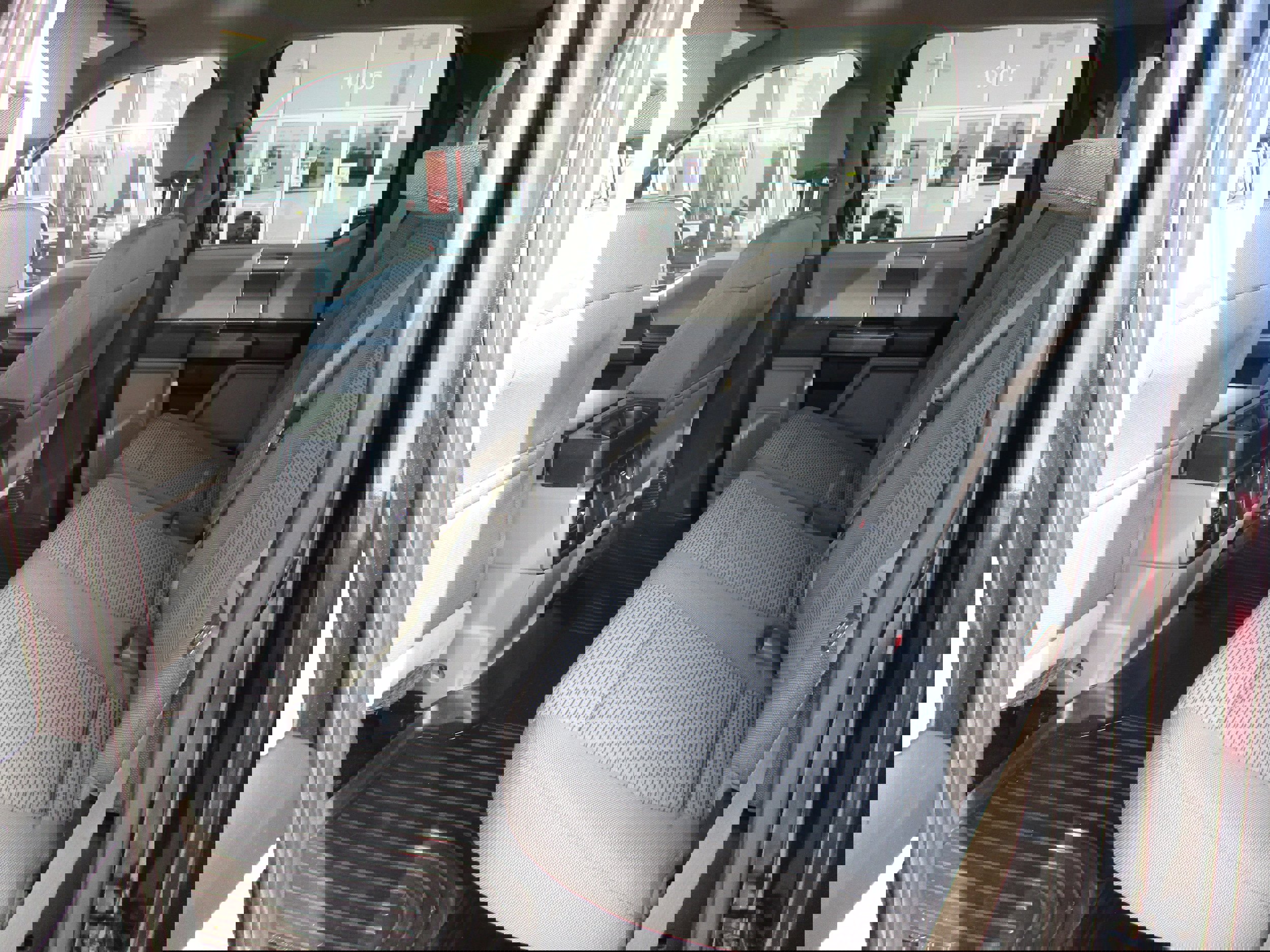 Used 2015 Ford F150 XLT w/ Equipment Group 302A Luxury image 5