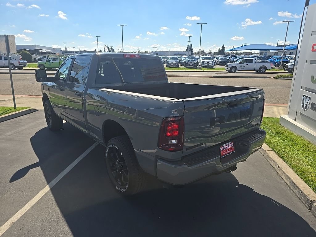 New 2026 RAM 3500 Big Horn AWD/4WD image 19