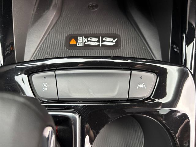 New 2026 Chevrolet Trax RS w/ Sunroof Package FWD image 23