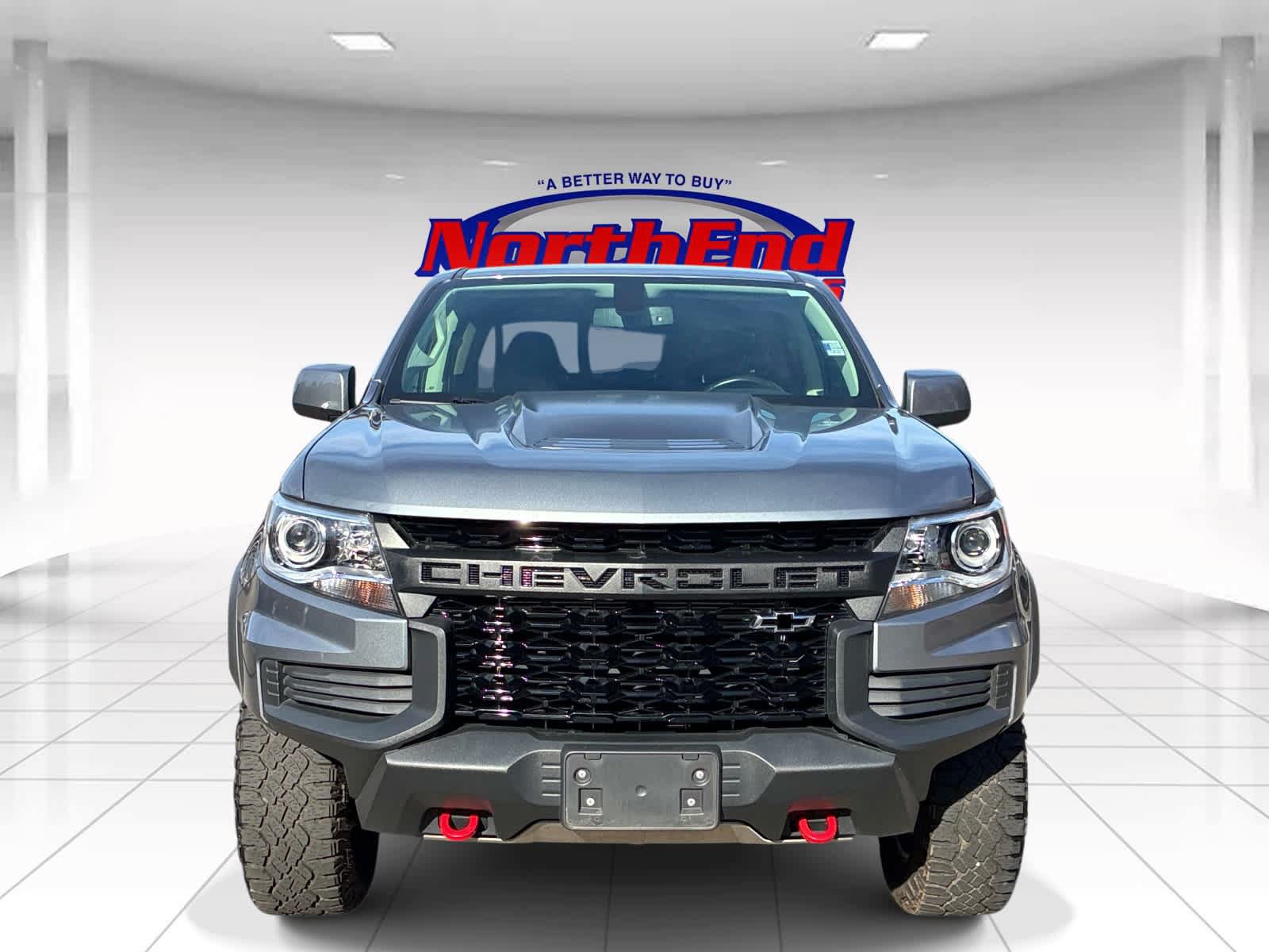 Used 2022 Chevrolet Colorado ZR2 AWD/4WD image 2
