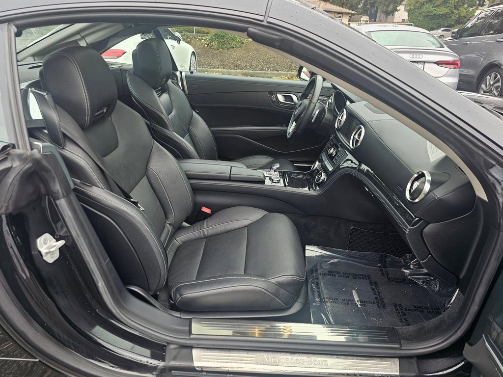 Used 2016 Mercedes-Benz SL 400 image 23