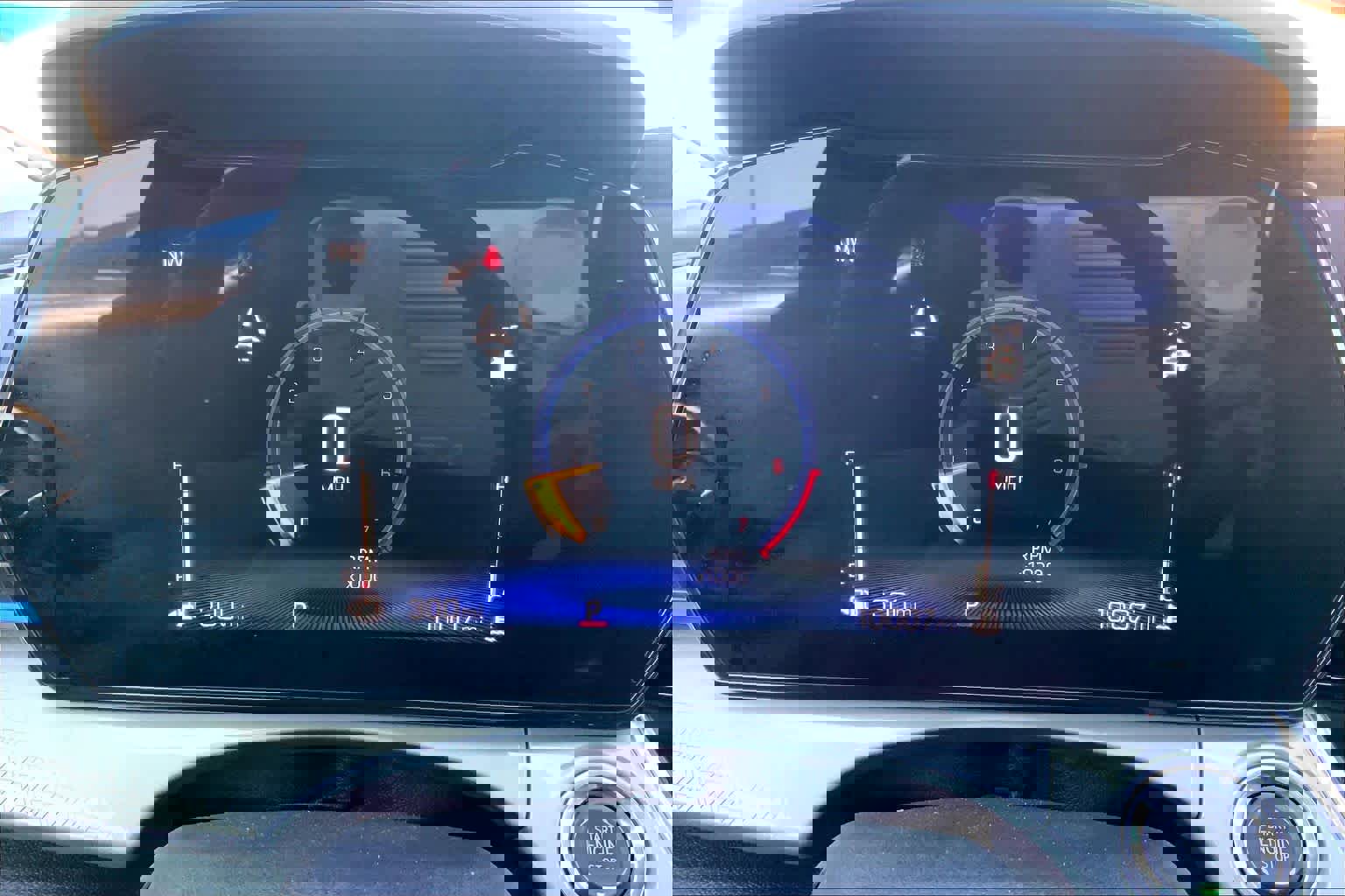 Certified 2025 Chevrolet Trax LT w/ Driver Confidence Package image 26