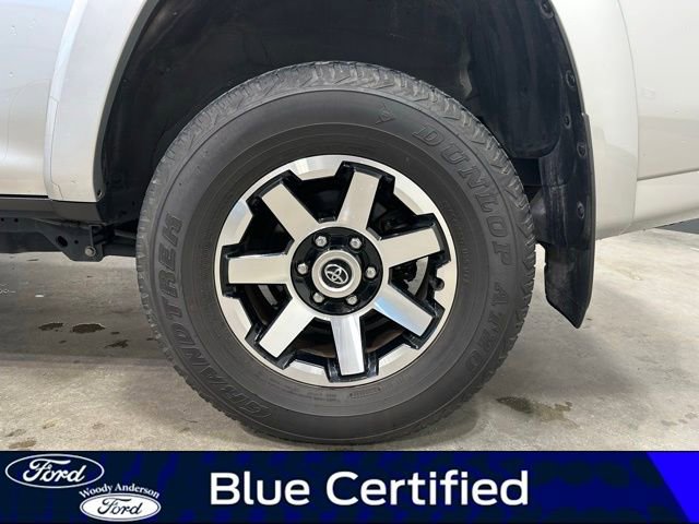 Used 2023 Toyota 4Runner TRD Off-Road image 8