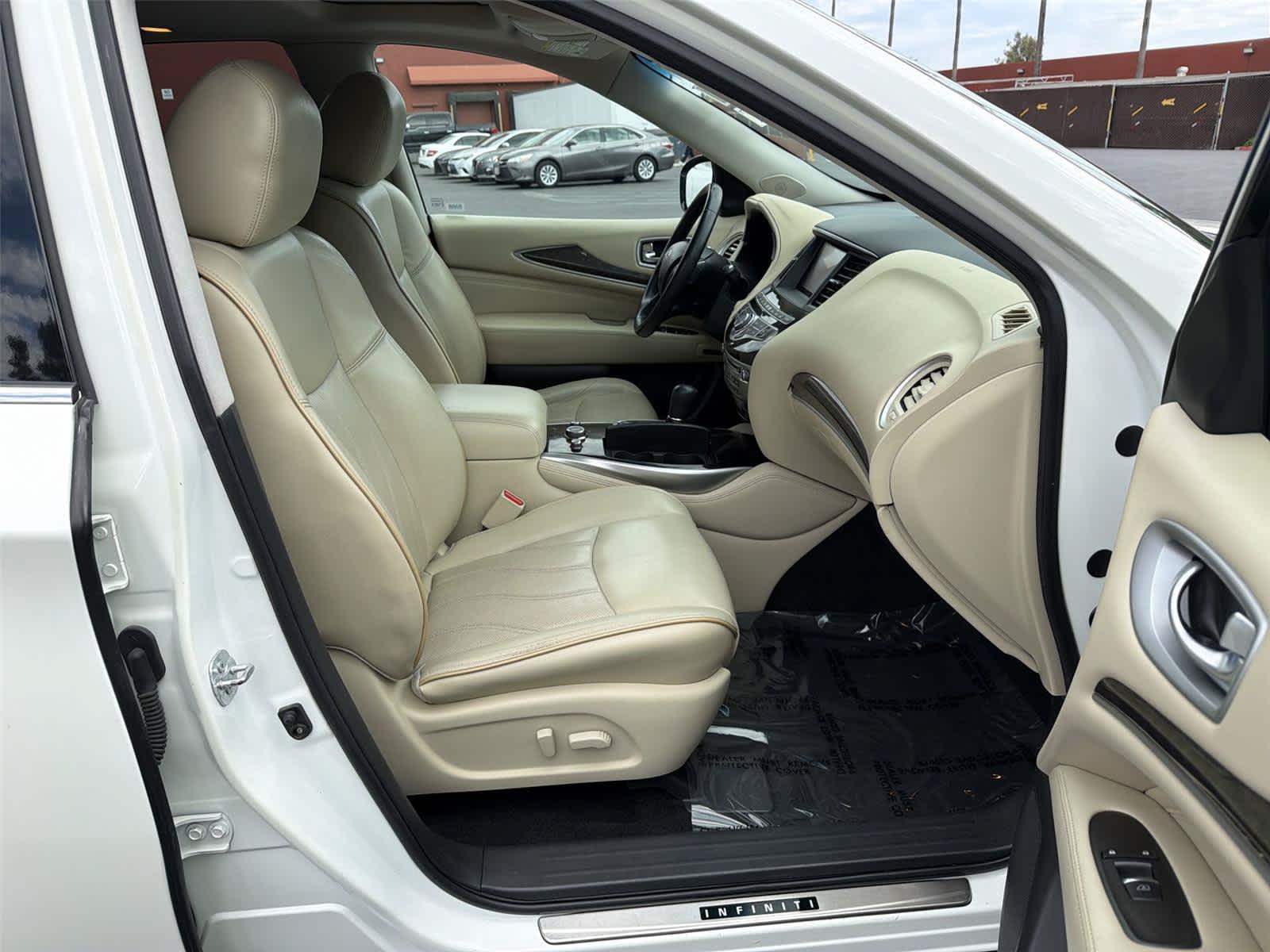 Used 2015 INFINITI QX60 Luxe w/ Premium Package AWD/4WD image 15