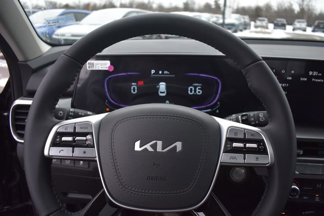 New 2025 Kia Telluride S image 28