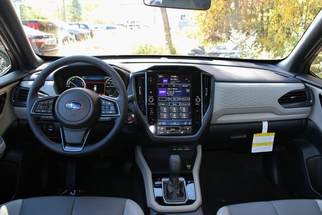New 2025 Subaru Forester Limited image 12