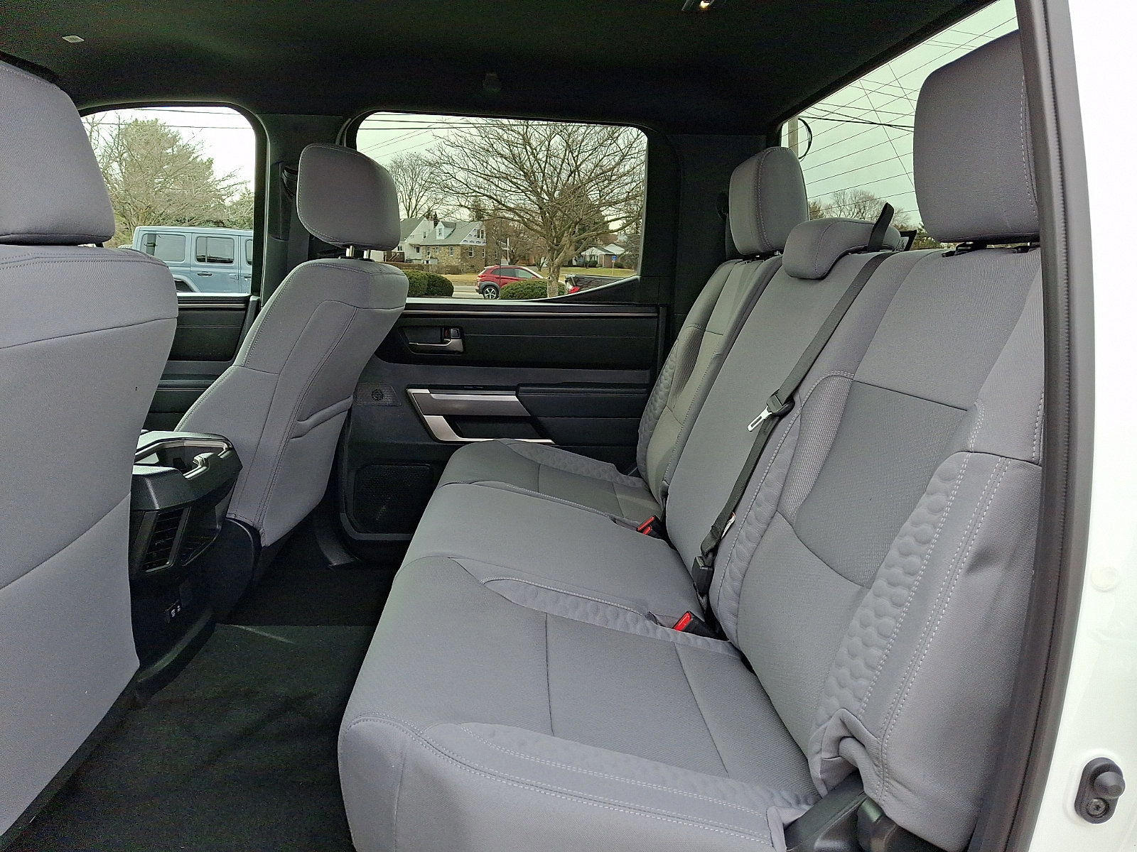 Certified 2025 Toyota Tundra SR5 AWD/4WD image 10