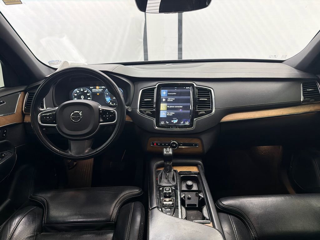 Used 2018 Volvo XC90 T6 Inscription w/ Convenience Package image 25