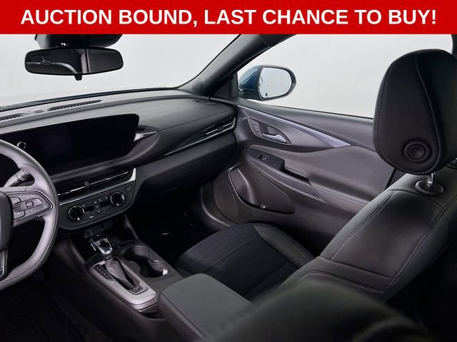 Used 2024 Buick Envista Preferred image 22