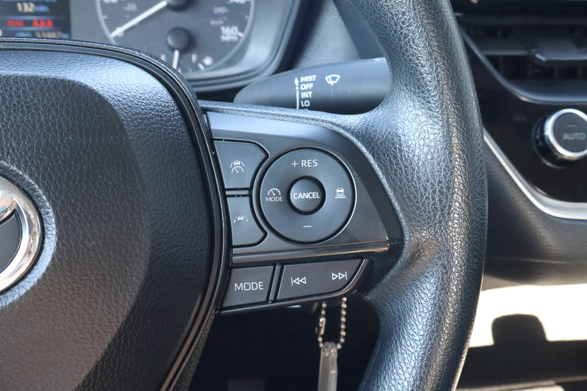 Used 2024 Toyota Corolla LE FWD image 24