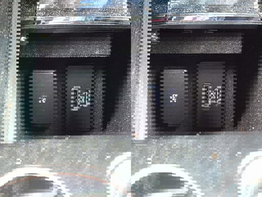 Used 2020 Lincoln Corsair Reserve w/ Equipment Group 202A image 15