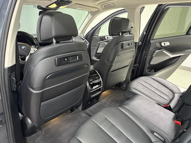 Used 2019 BMW X7 xDrive50i w/ Premium Package AWD/4WD image 28