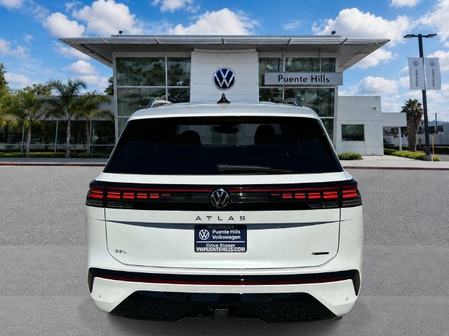 New 2027 Volkswagen Atlas SEL Premium R-Line AWD/4WD image 5