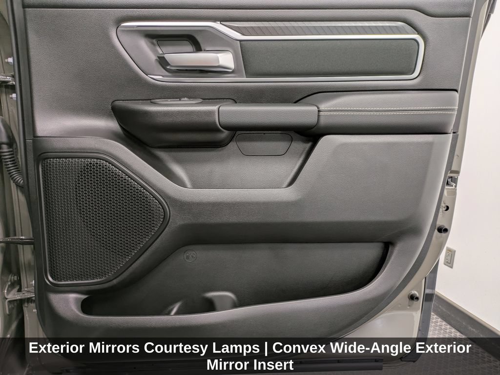 Used 2026 RAM 1500 Big Horn AWD/4WD image 33