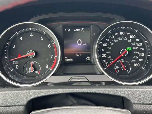 Used 2019 Volkswagen GTI SE FWD image 28