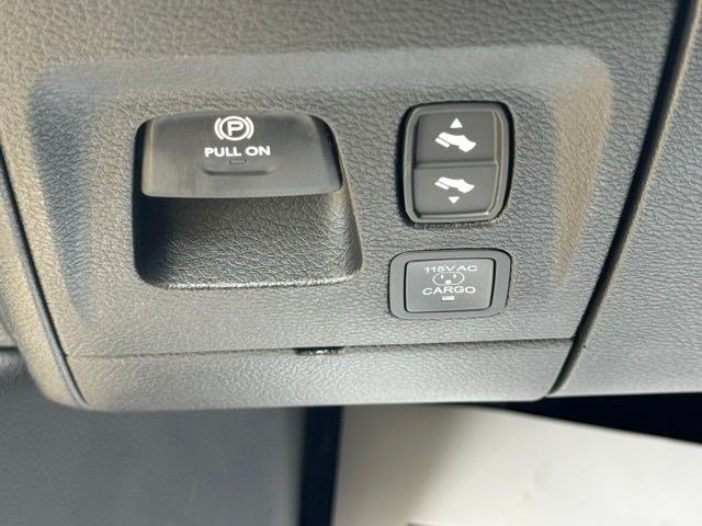 New 2026 RAM 1500 Big Horn AWD/4WD image 13
