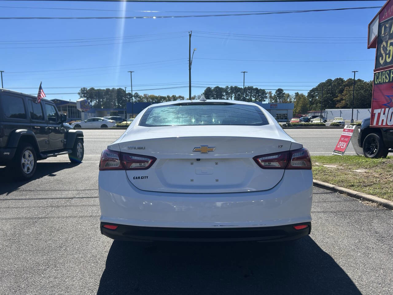 Used 2022 Chevrolet Malibu LT image 6
