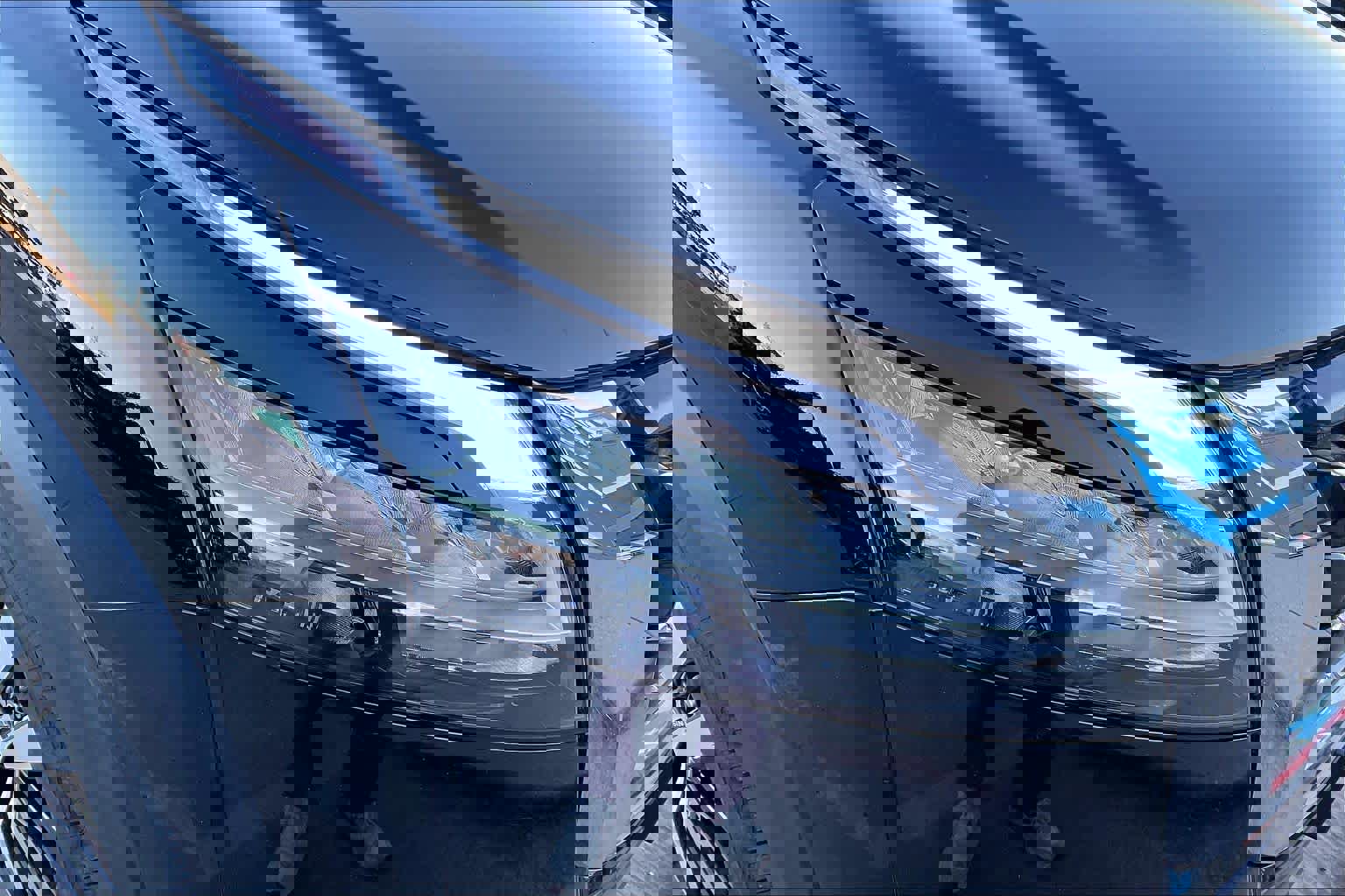 Used 2024 Nissan Pathfinder Platinum image 28