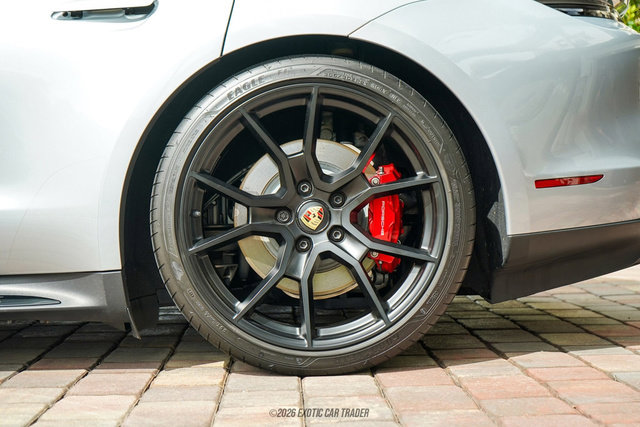 Used 2024 Porsche Taycan GTS AWD/4WD image 68