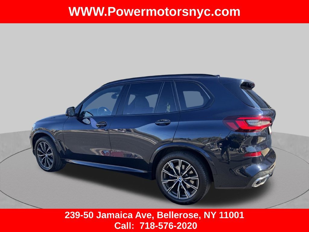 Used 2022 BMW X5 xDrive40i w/ M Sport Package AWD/4WD image 3