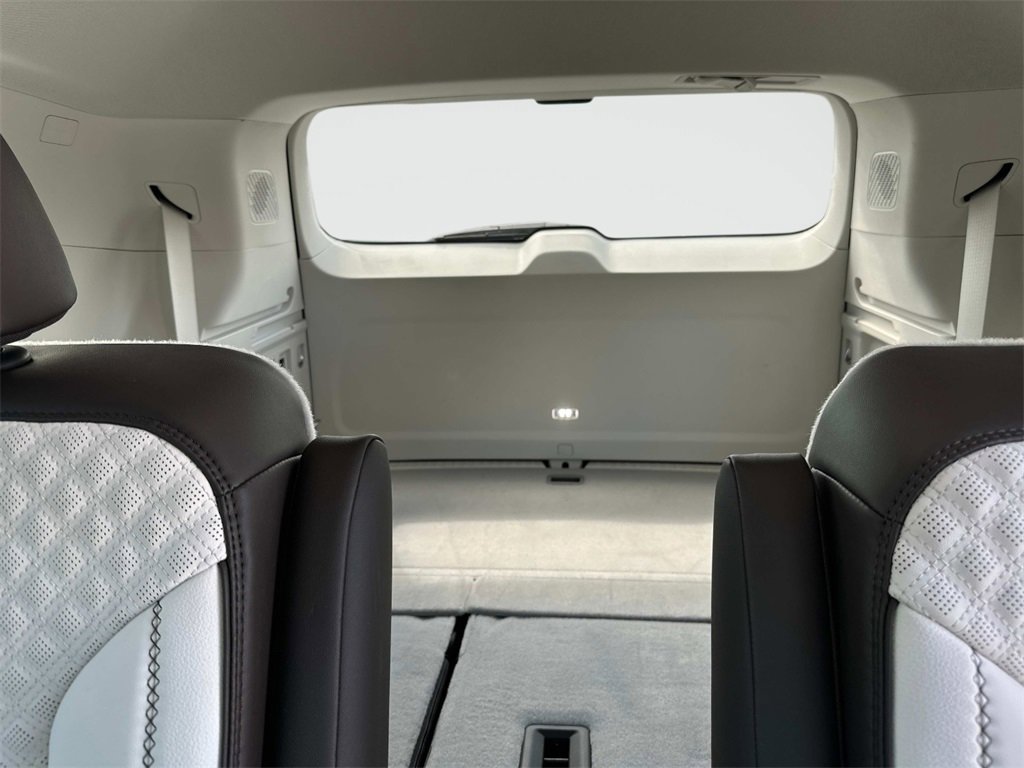 Used 2024 GMC Acadia Denali w/ Super Cruise Package image 16