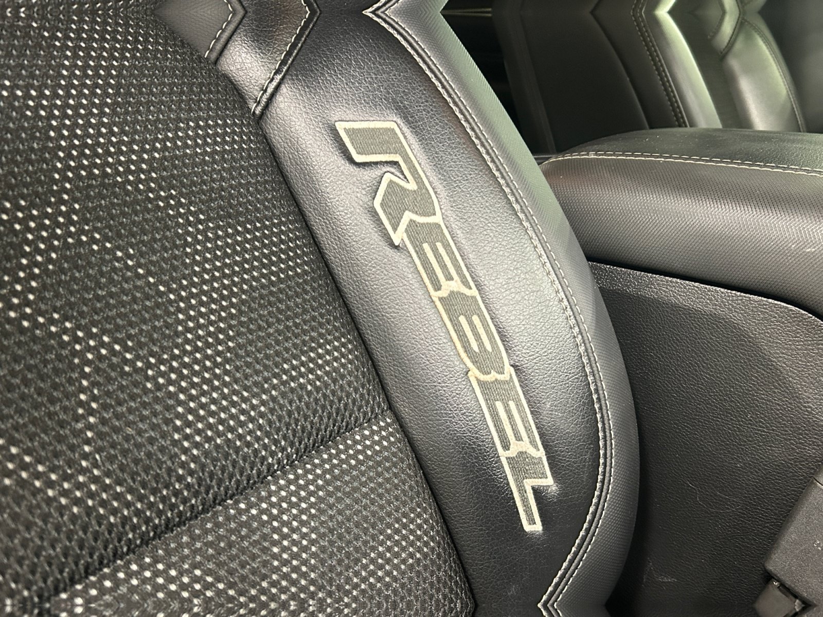 Used 2020 RAM 1500 Rebel w/ Rebel Level 1 Equipment Group AWD/4WD image 19