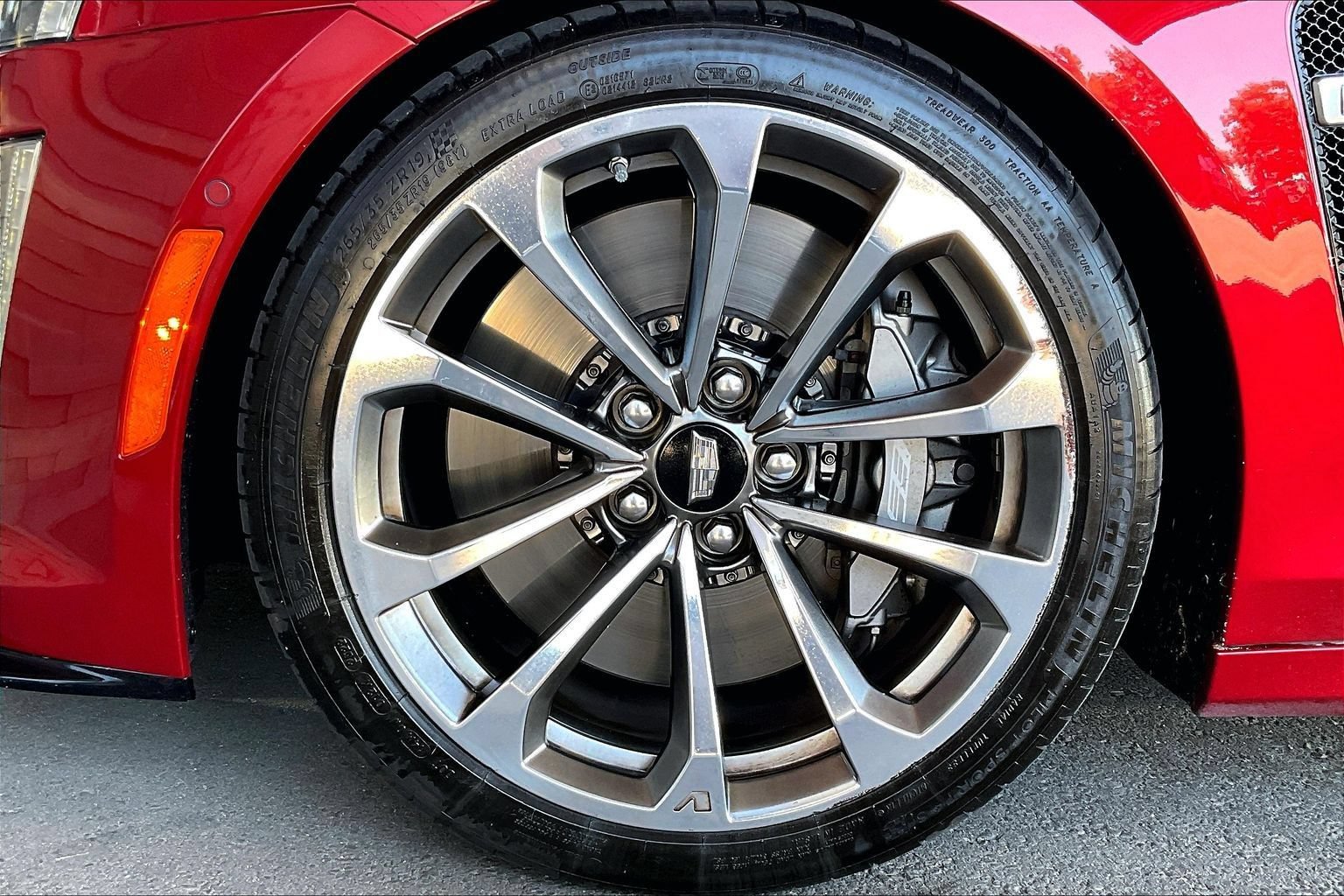 Used 2016 Cadillac CTS V w/ Luxury Package RWD image 26