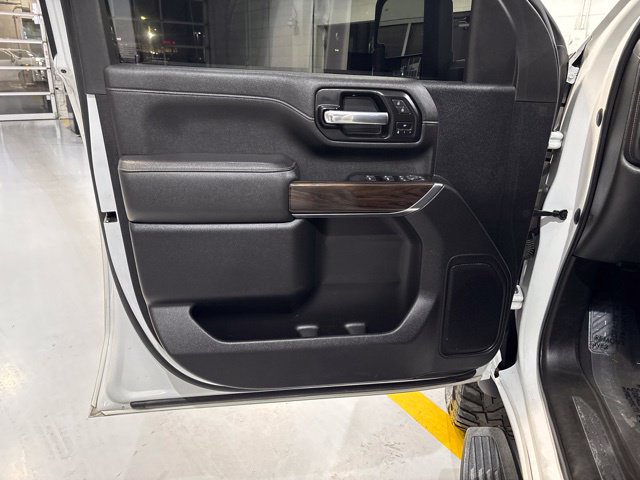 Used 2022 GMC Sierra 2500 SLT w/ SLT Convenience Package AWD/4WD image 14