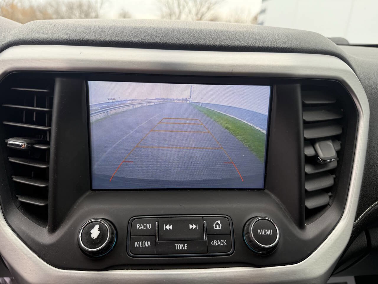 Used 2019 GMC Acadia SLT w/ LPO, Floor Liner Package image 18
