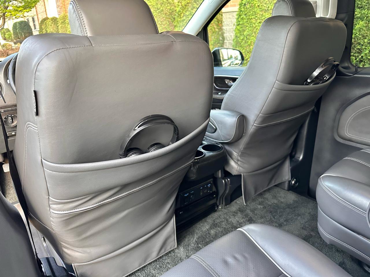 Used 2018 Mercedes-Benz Metris Passenger image 24