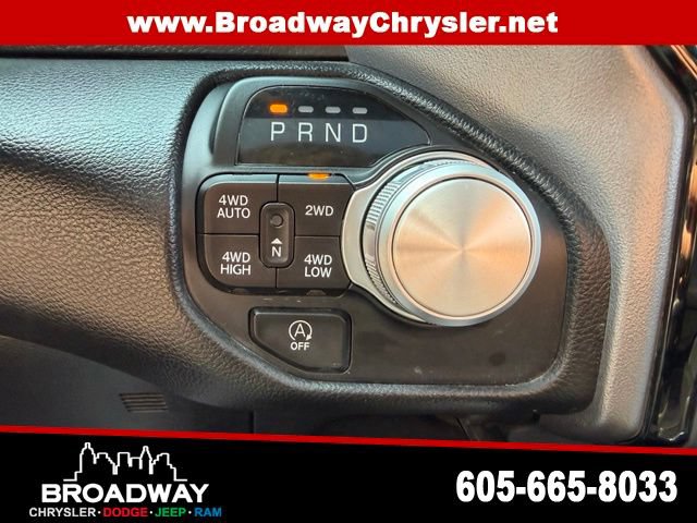 Used 2024 RAM 1500 Laramie AWD/4WD image 16