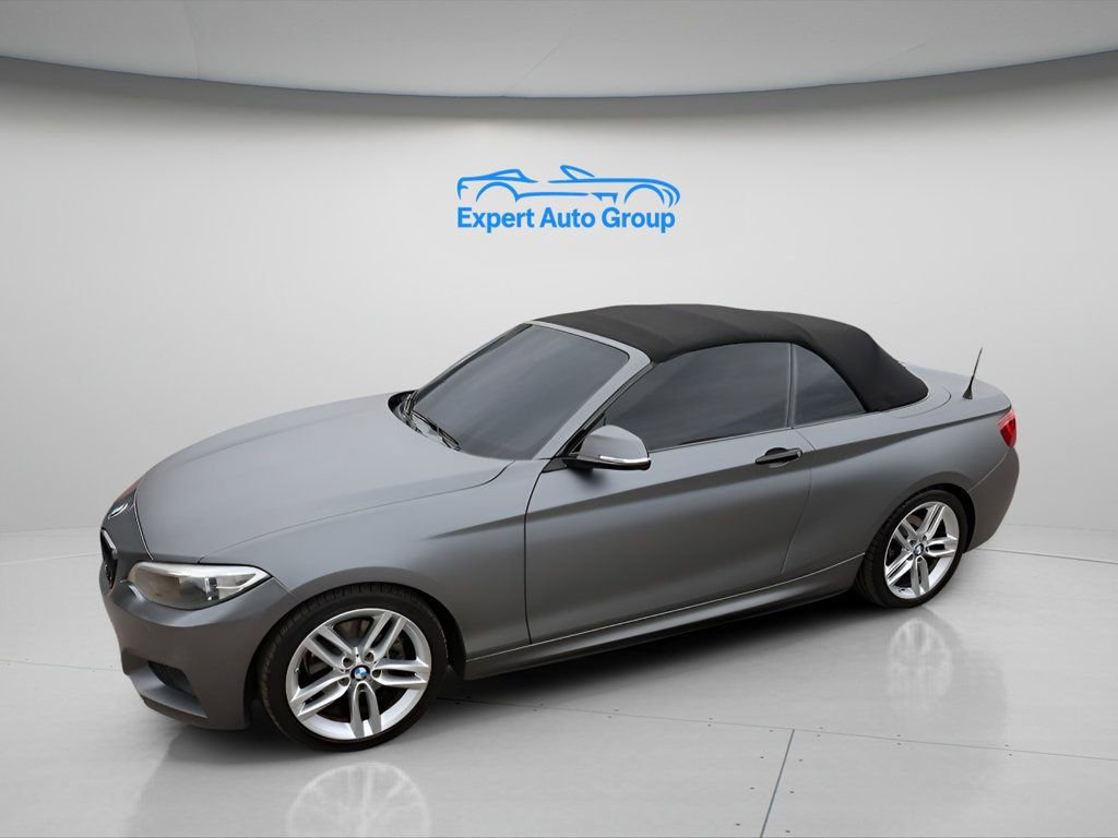 Used 2017 BMW 230i Convertible RWD image 32
