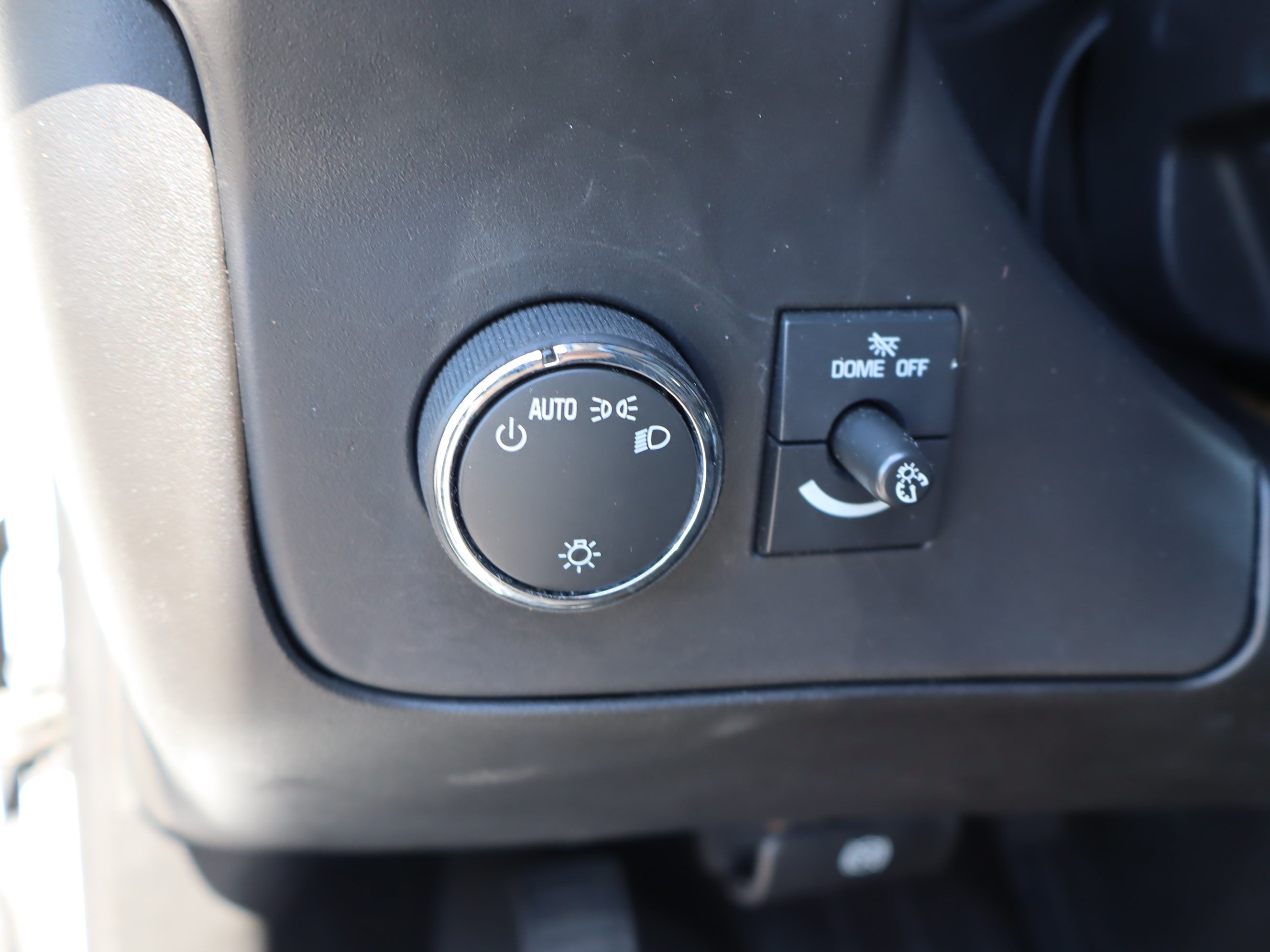 Used 2025 Chevrolet Express 2500 w/ Driver Convenience Package RWD image 20